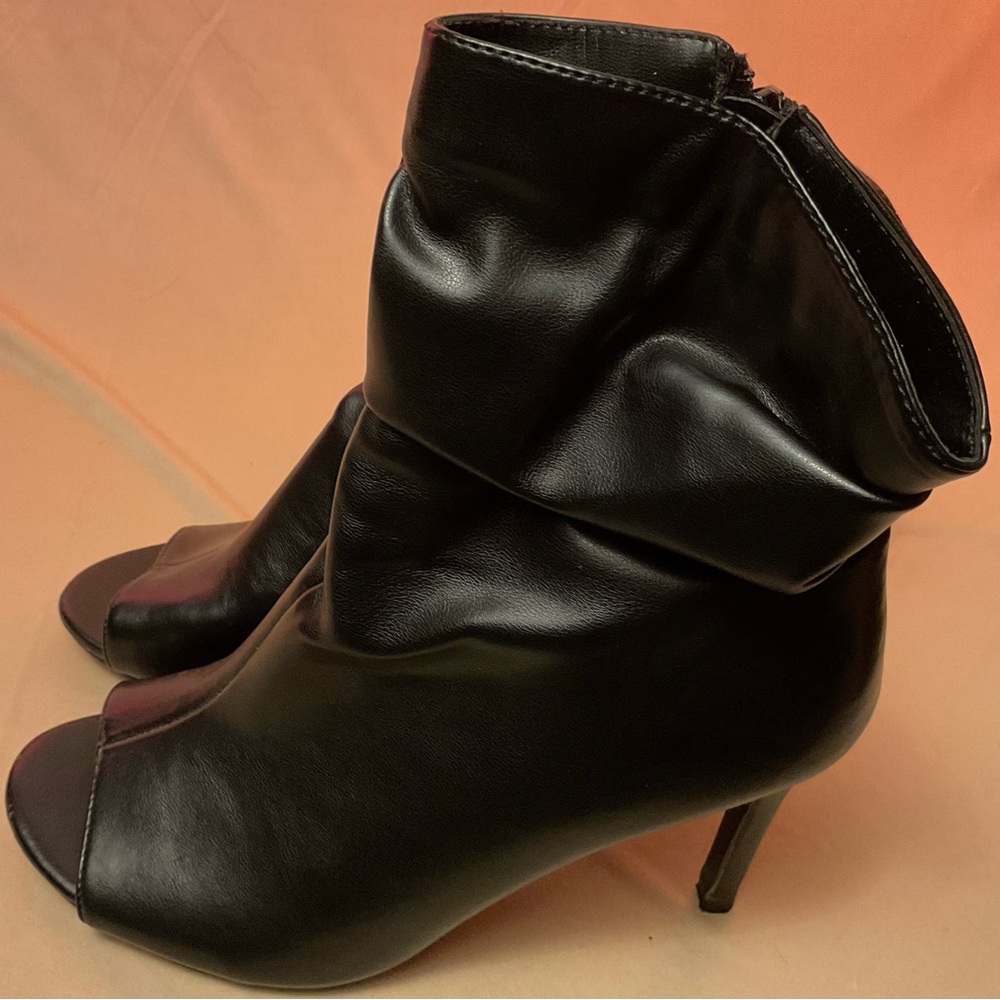 Women’s black ankle boots with open toes